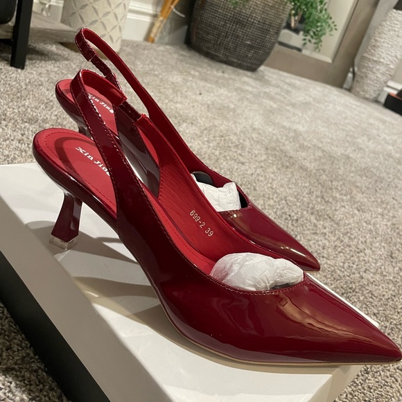 Red Slingback Heels - Picture 2 of 4
